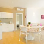 Apart Otel Adriana 4*