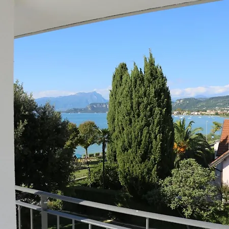 Апарт-готель Adriana Бардоліно