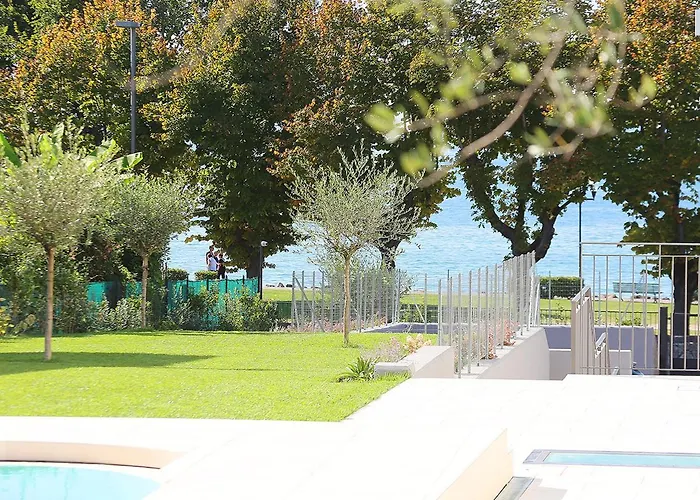 Appart hôtel Adriana 4*